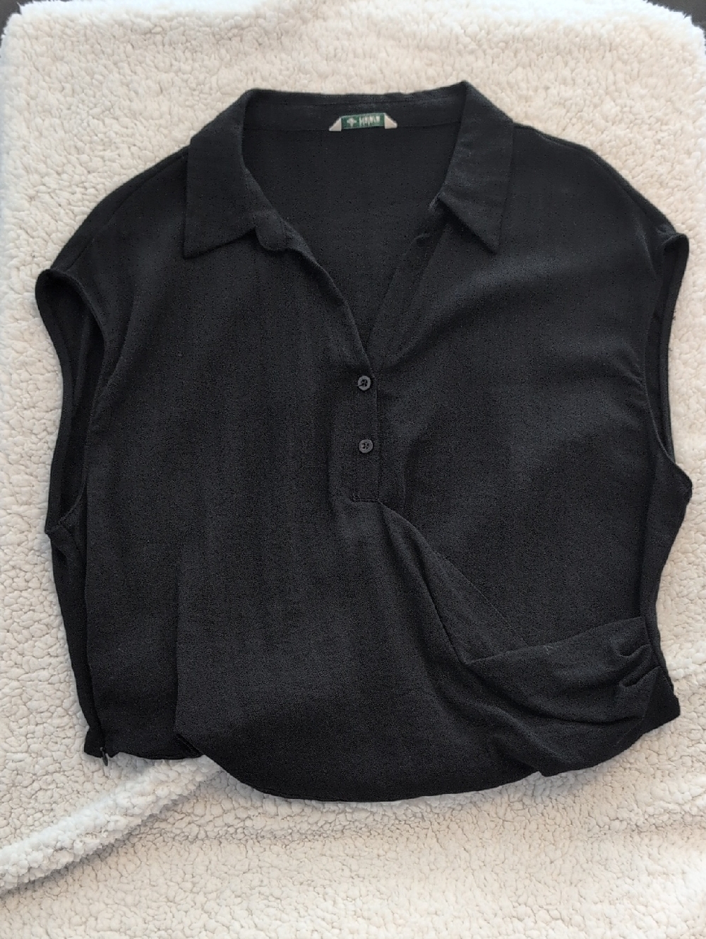 Halara Black Cap Sleeve Button Detail Top